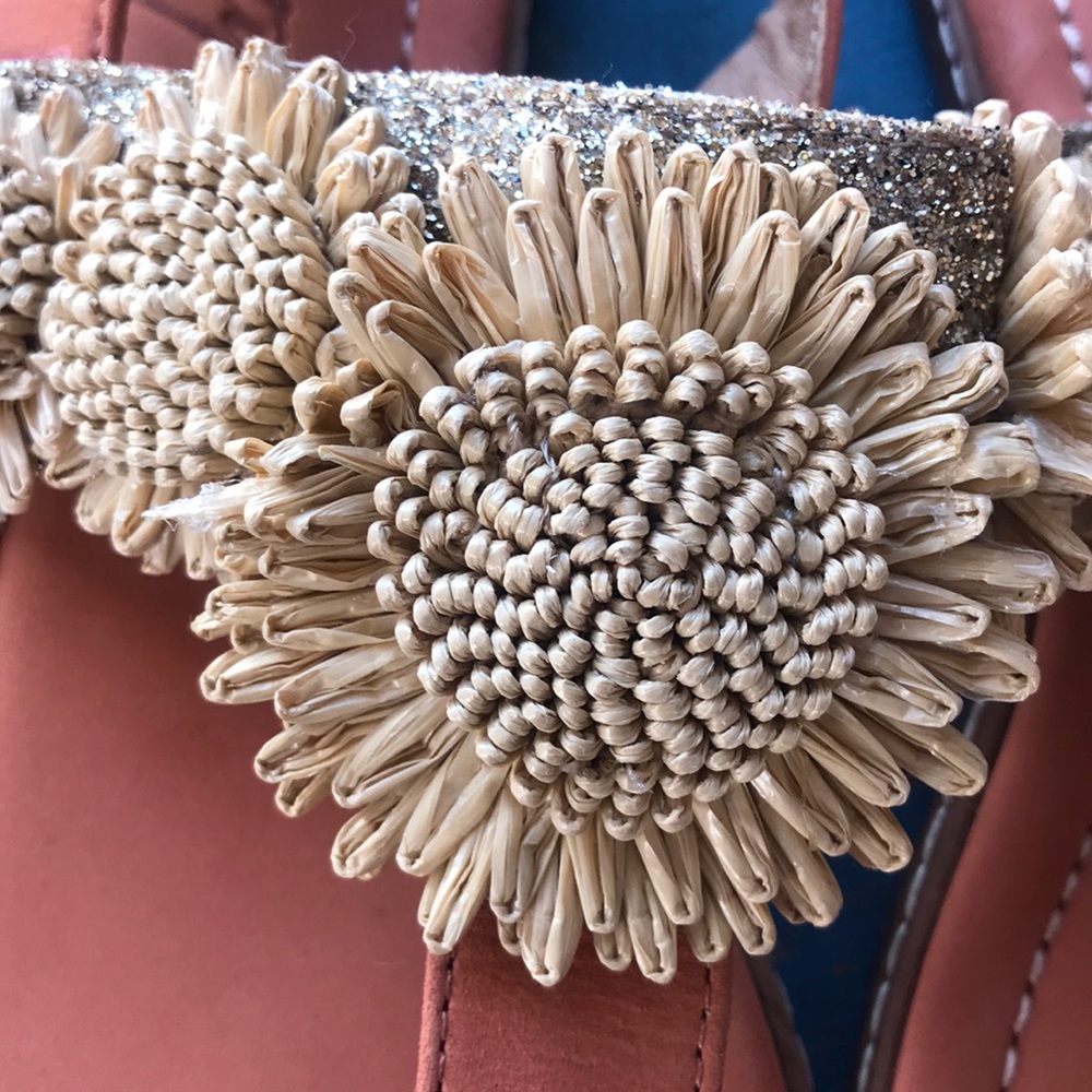 Sandals - Picture 2 of 4